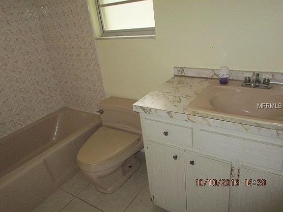 5th image of 53 Lake Dr