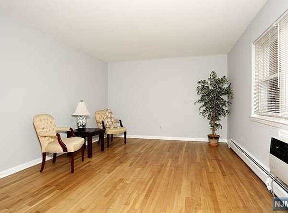 4th image of 112 Regency Park Unit 112