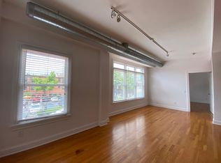 680 N Pearl St #2, Columbus, OH 43215