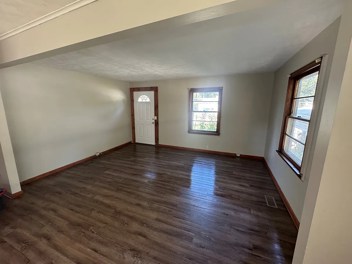 Living Room - 1817 Ridgeway Ave