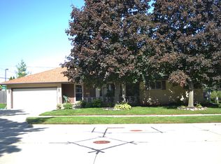 520 W Michigan St, Appleton, WI 54911