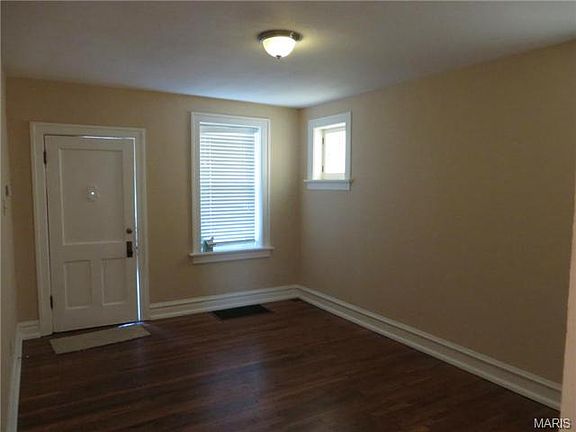 5th image of 6018 Wanda Ave