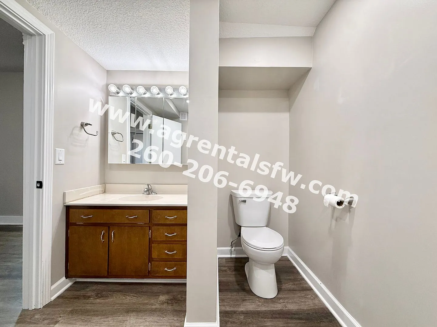 615 W 4th St — Photo 3