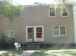 33 Nichols Dr, Louisville, KY 40215