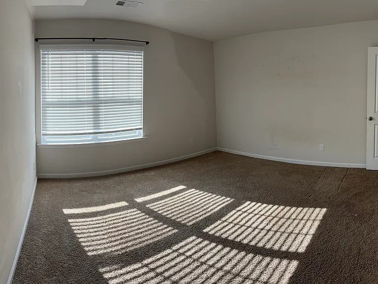 311 Ashwood Way — Photo 4