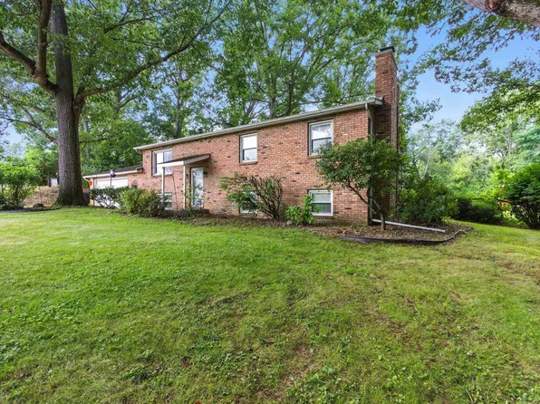 21844 State Road 4, Lakeville, IN 46536