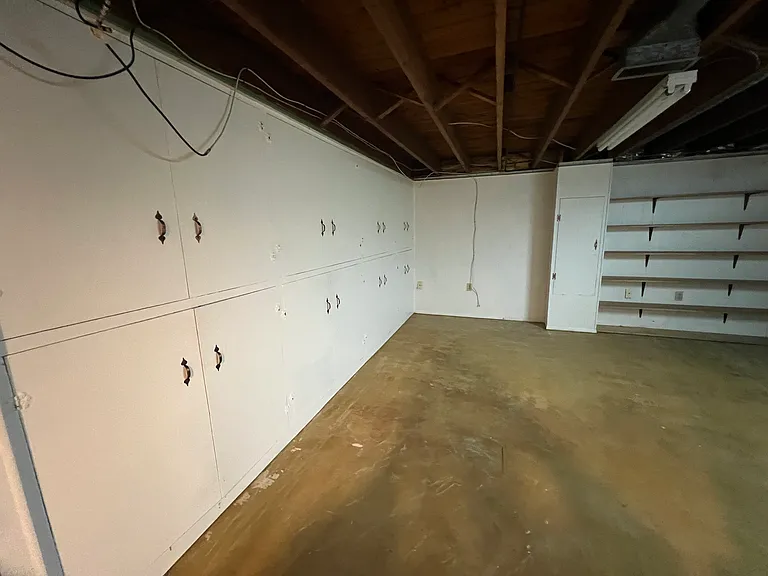 2332 Woodcrest Ave — Photo 19