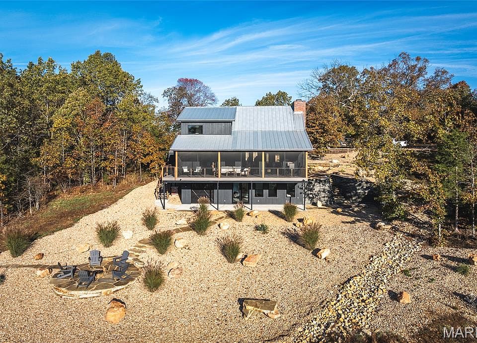 13th image of this home