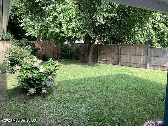 4th image of 4332 Betts Cir