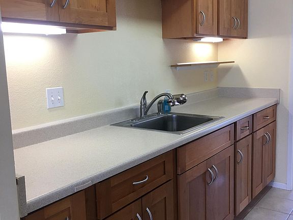 3rd image of 46-078 Emepela Way