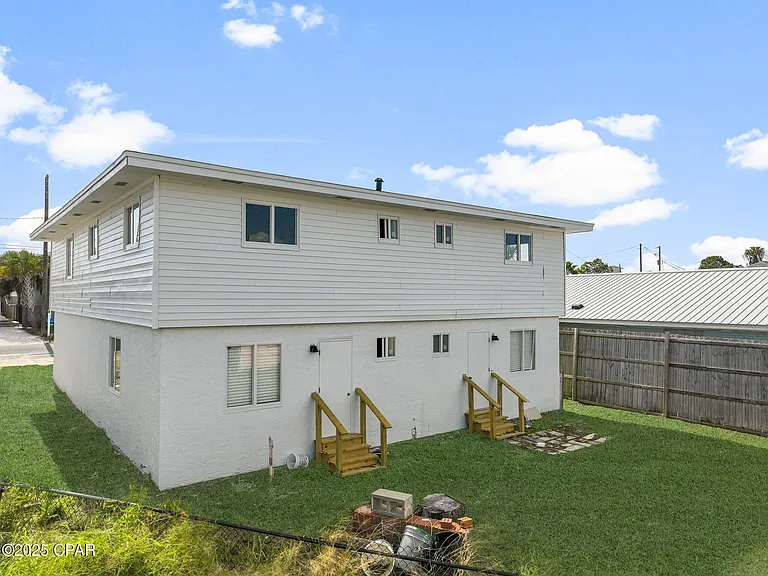 3908 Ocean View Dr #A — Photo 9