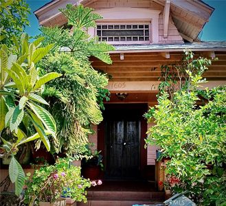 1605 W 35th St, Los Angeles, CA, 90018
