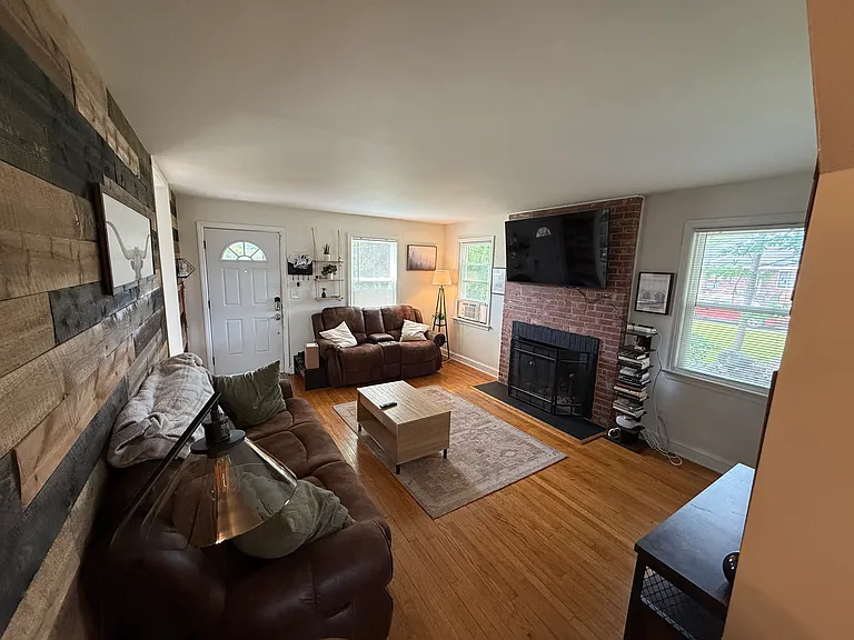 2514 Console Ave — Photo 11