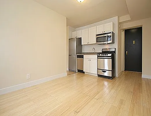 Rented by SW Queens Mezzanine | media 18