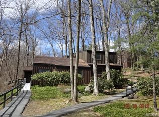 5 Aspen Ct, Highland Mills, NY 10930