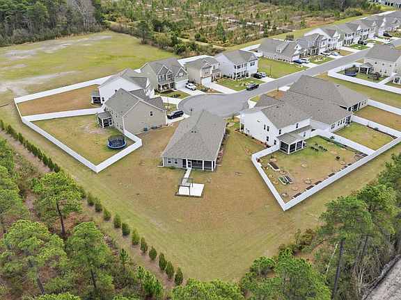 2nd image of 657 Sadlers Creek Ct.