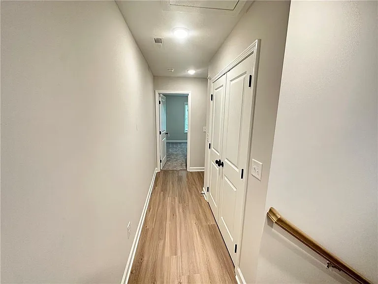 118 Bluffington Way — Photo 8