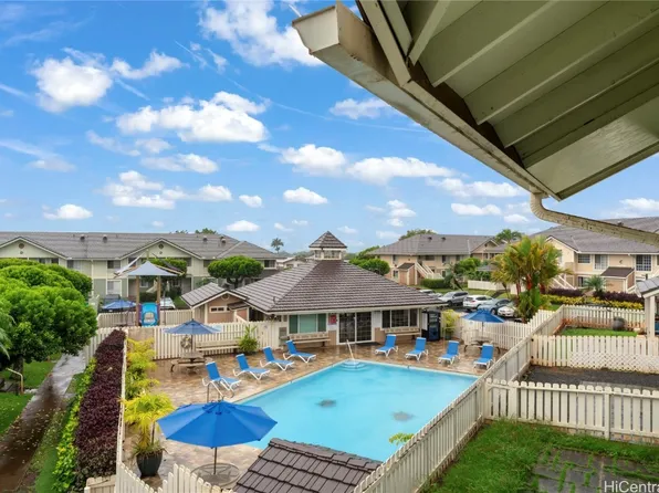 94-1479 Waipio Uka St APT F205, Waipahu, HI 96797