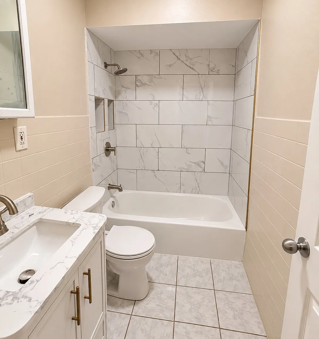 2 bed, 700 sqft, $2,100 — Photo 3