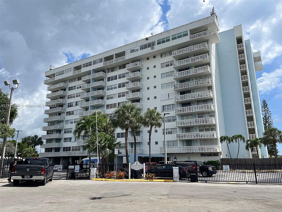 1st image of 13155 Ixora Ct APT 401