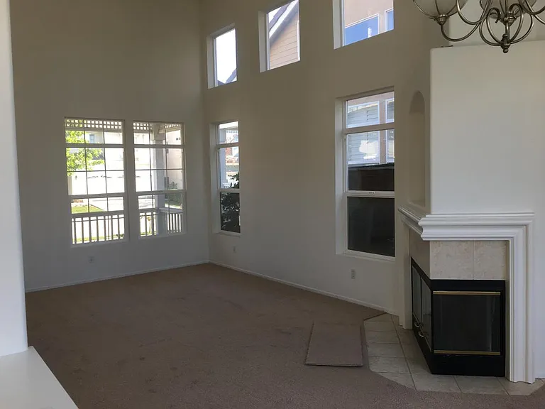 671 Bennett Ave — Photo 7