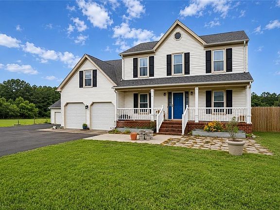 2nd image of 3536 Riverwood Cres