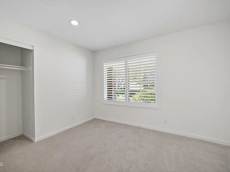 1502 Briarglen Ave — Photo 35