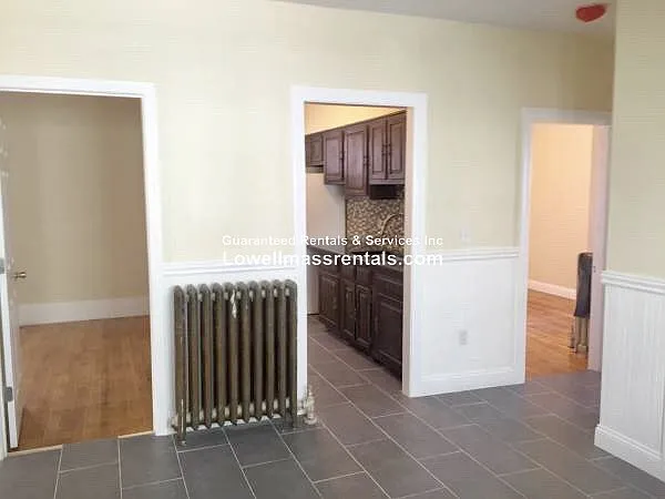 1211 Middlesex St #1 — Photo 9