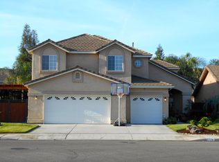 2774 Rialto Ave, Clovis, CA 93611