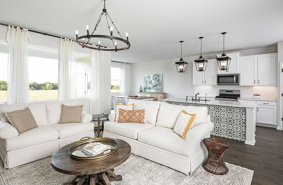 Mockingbird Park - Lancaster Interior Image 1