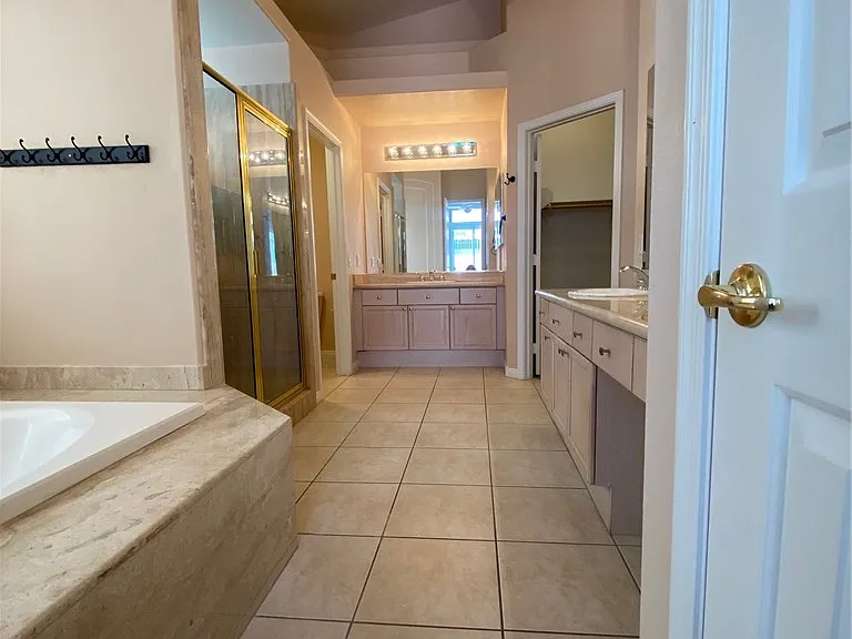 8727 Stockholm Ave — Photo 25
