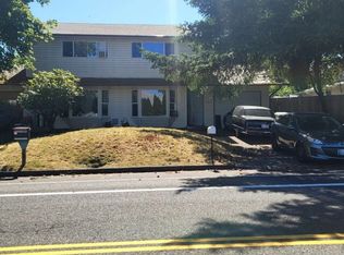 15813 SE 1st St, Vancouver, WA 98684