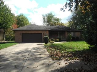 5170 Shady Ridge Ln, Brooklyn Heights, OH 44131
