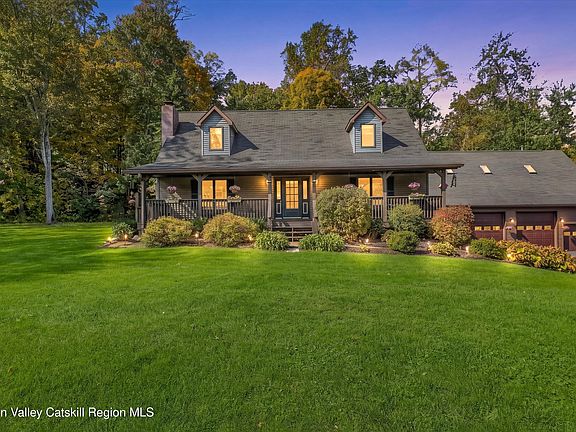 2nd image of 217 River Road Exd