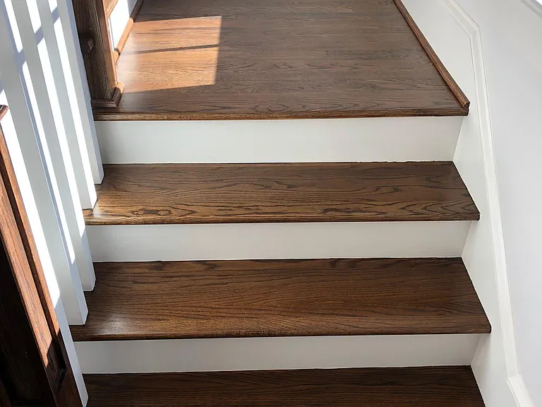 2121 Roslyn Ave — Photo 10