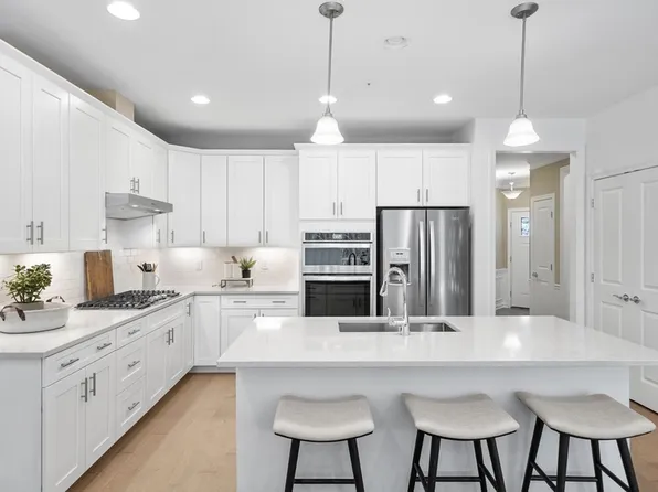 42 Sienna Cir #5214, Upton, MA 01568