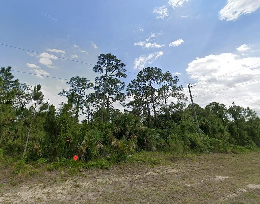 1st image of 5010 NE Tradewinds Cir
