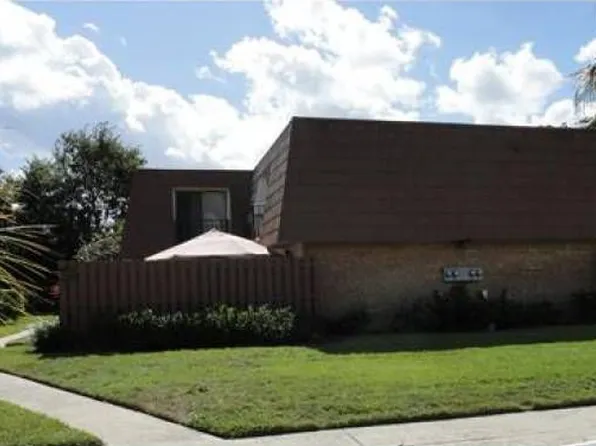 5925 SE Riverboat Dr, Stuart, FL 34997