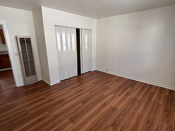 5th image of 2541 Grande Vista Ave