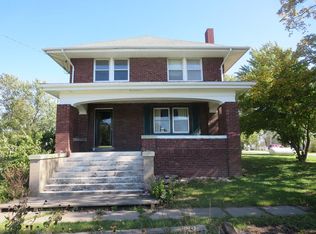 512 5th St, Glenwood, MO 63541