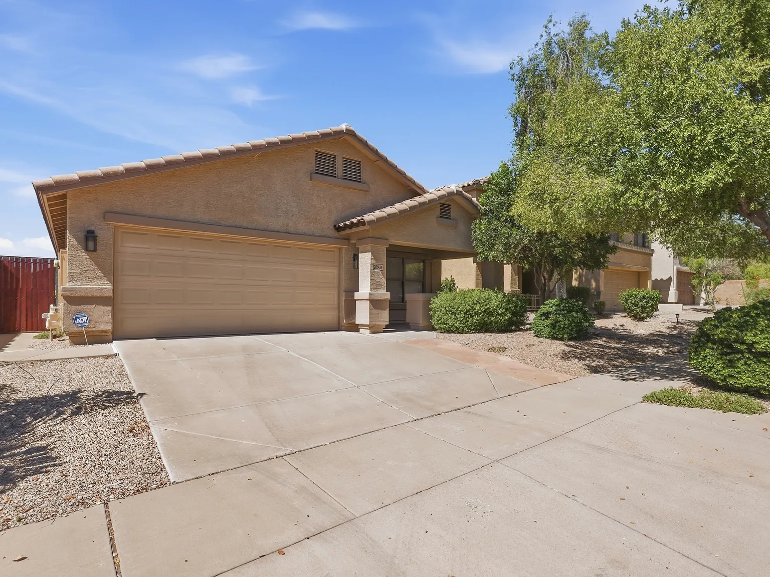 3 bed, 1782 sqft, $2,900 — Photo 4