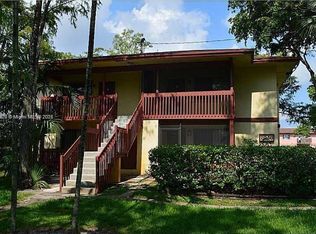 2046 NW 43rd Ter APT 8, Fort Lauderdale, FL 33313