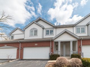 6444 Cunningham Ct, Gurnee, IL 60031