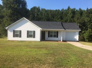 34 Chelsea Ln, Grantville, GA 30220