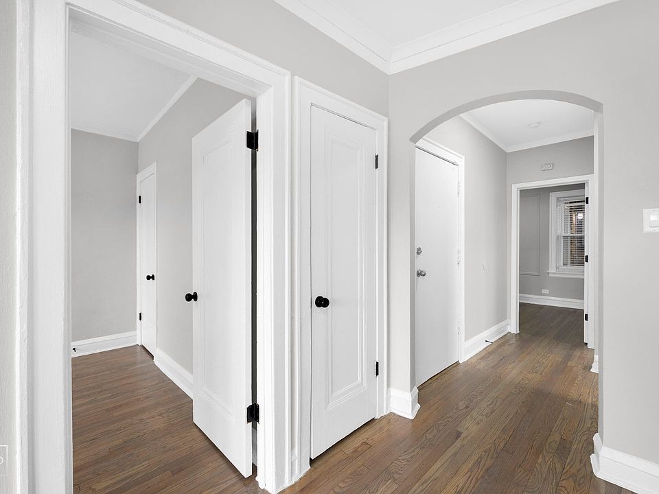 1st image of 2610 N Laramie Ave #2610H-3E