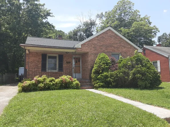 307 Clement St, Radford, VA 24141