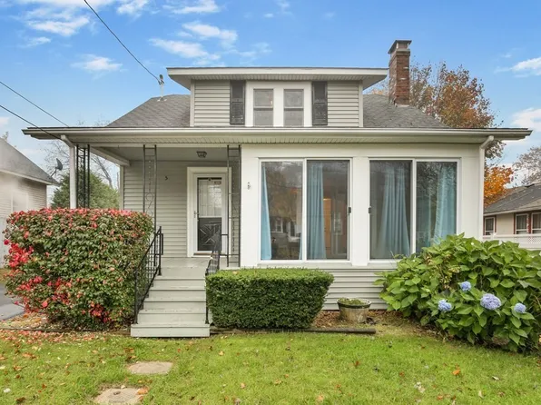 5 Sterling St, Leicester, MA 01524