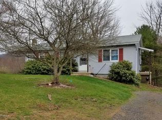 1600 Polly Pine Rd, Millmont, PA 17845