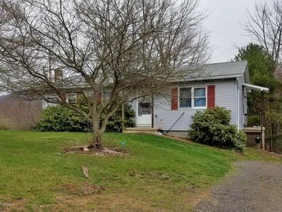 1600 Polly Pine Rd, Millmont, PA, 17845