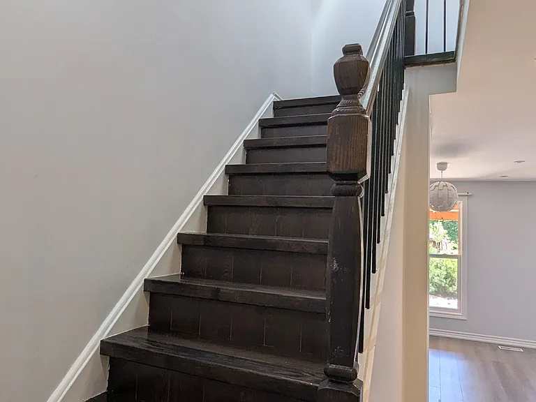 134 Dunbar Cres — Photo 6